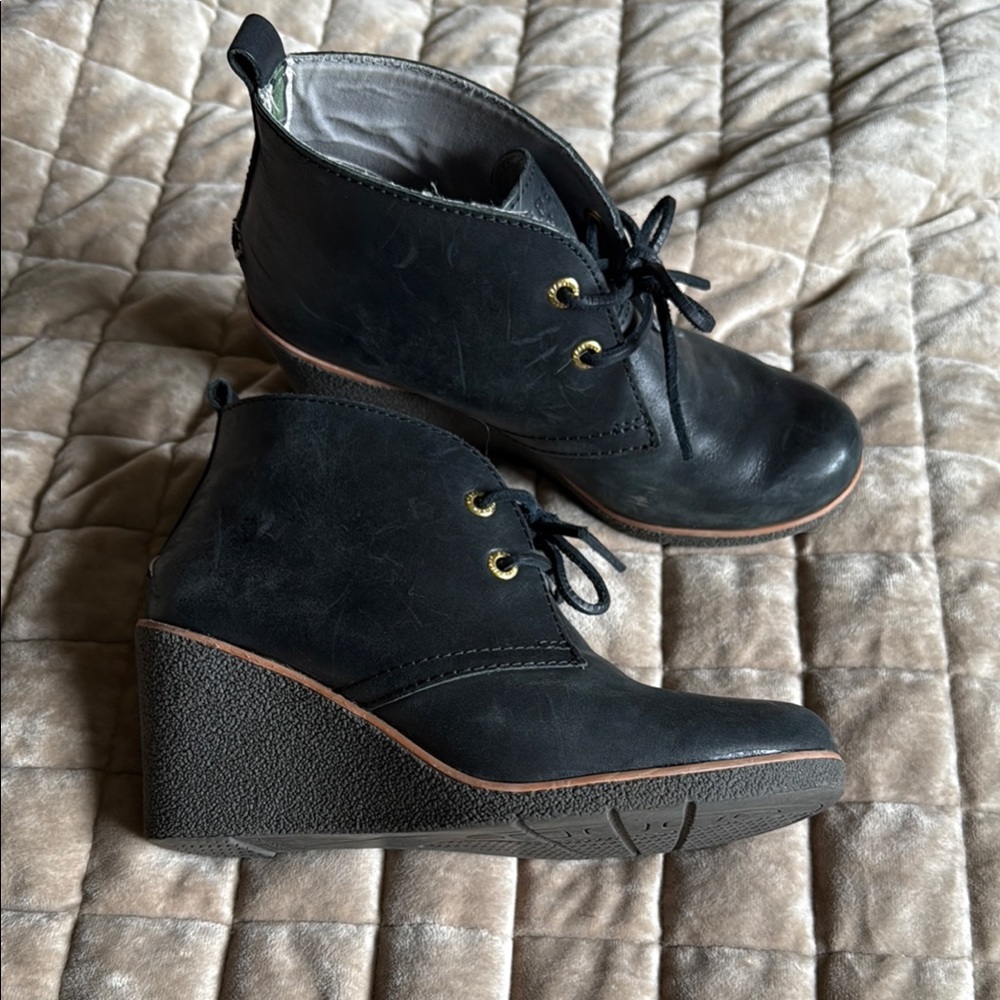 Sperry Black Wedge Suede Ankle Boots